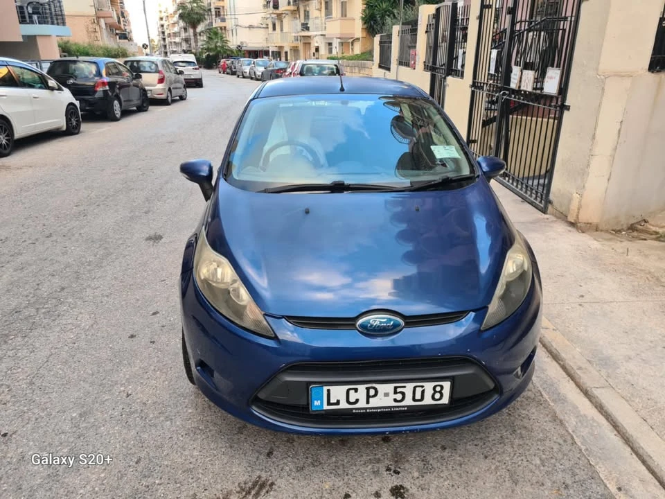 FORD FIESTA , 1.1 PETROL , FULL EXTRAS , MANUAL 2011 , TA MALTA