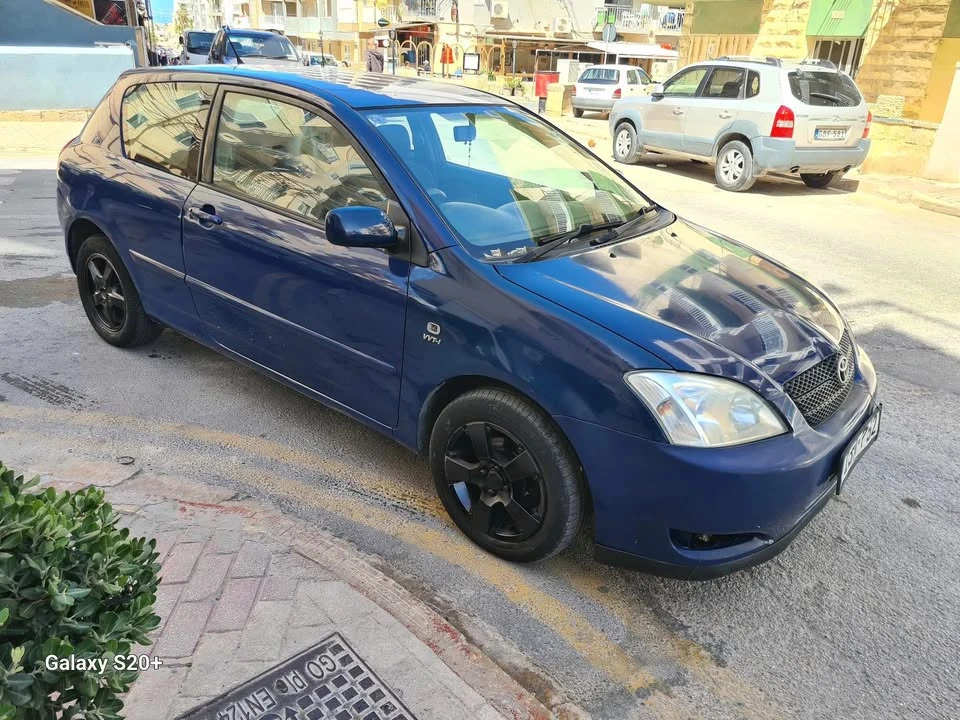 TOYOTA COROLLA..14 PETROL.. FULL EXTRAS ..2005.....BARGAIN AT 1600